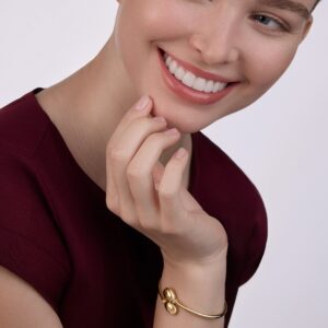 Heritage_Gold_Bangle_Forever_I_Love_You_Crossover_Bracelet.jpg